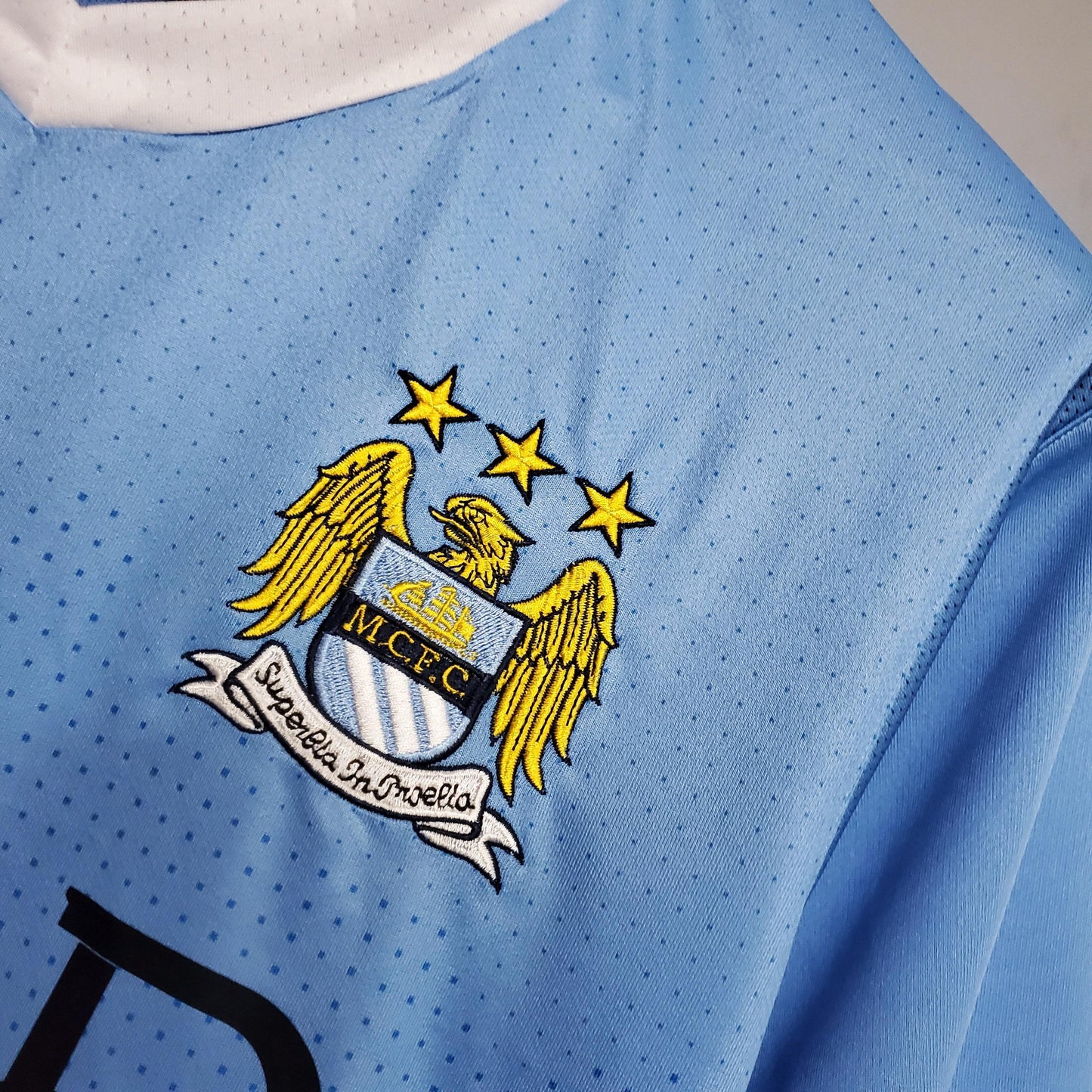 Camisa Retrô Manchester City 2011/12 I