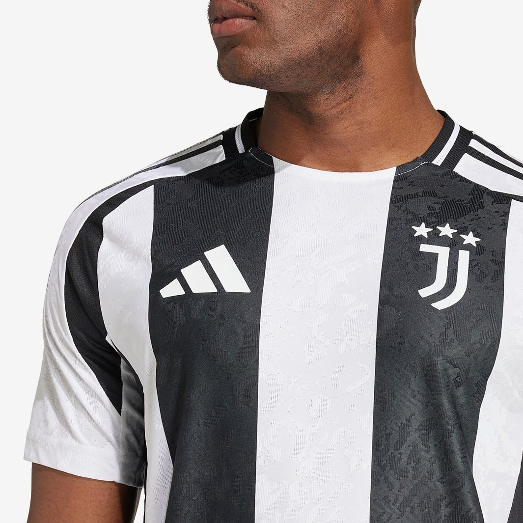 Camisa Juventus I 2024/25 Jogador Masculina