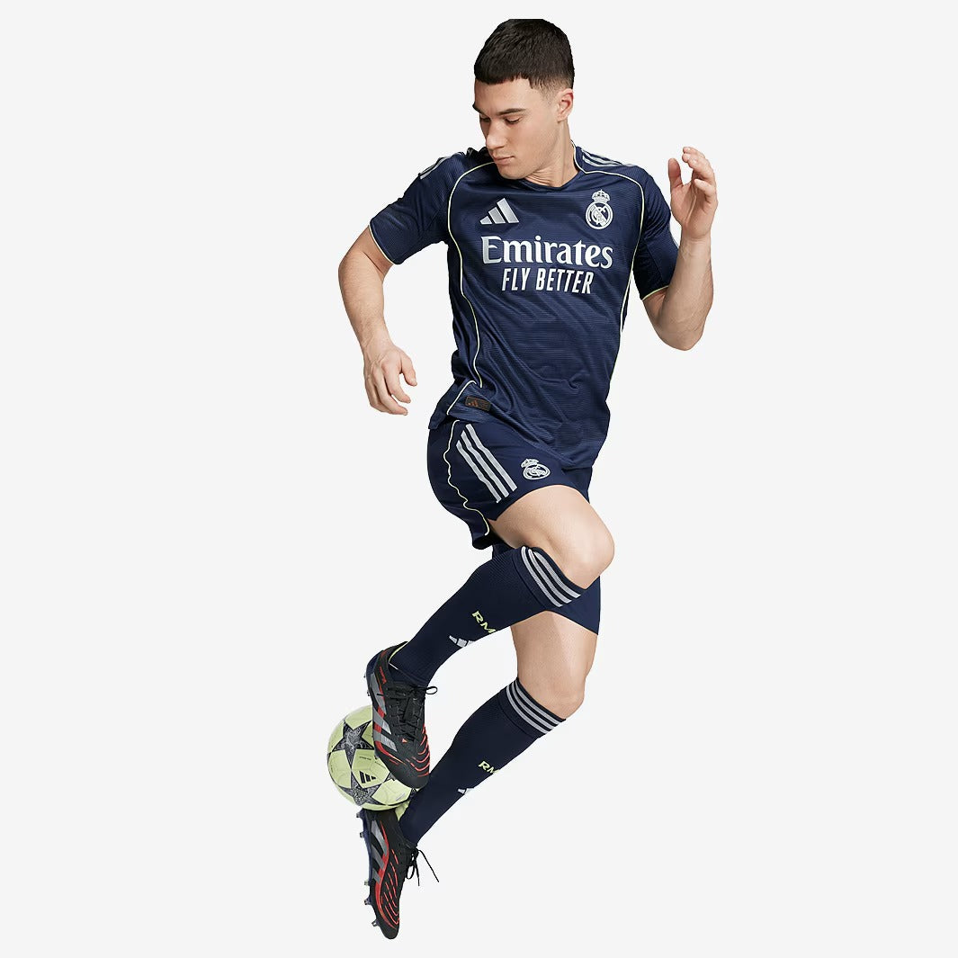 Camisa Real Madrid 2025/26 II Jogador Masculina
