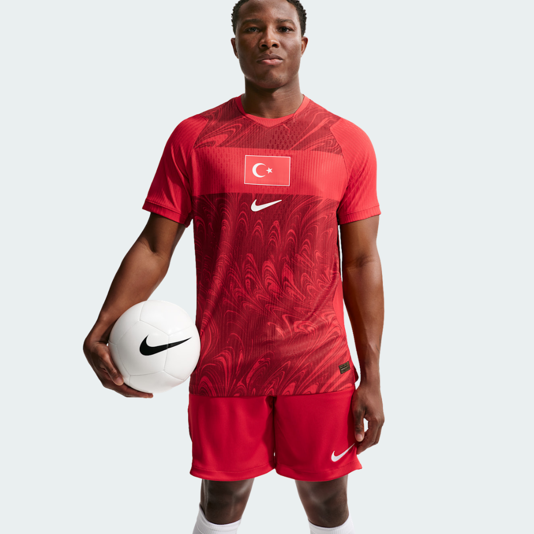 Camisa Turquia 2026/27 I Jogador Masculina