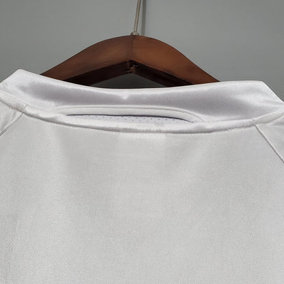 Camisa Retrô Real Madrid 2004/05 I