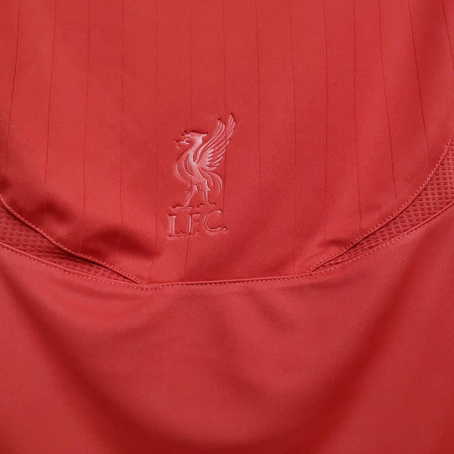 Camisa Retrô Liverpool 2006/07 I