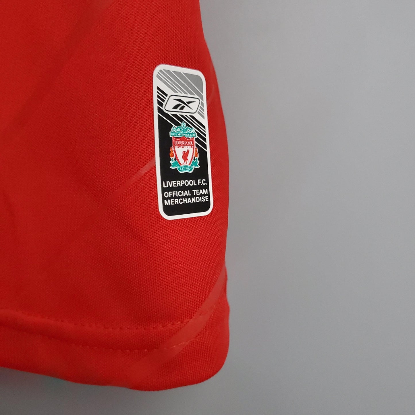 Camisa Retrô Liverpool 2005/06 I