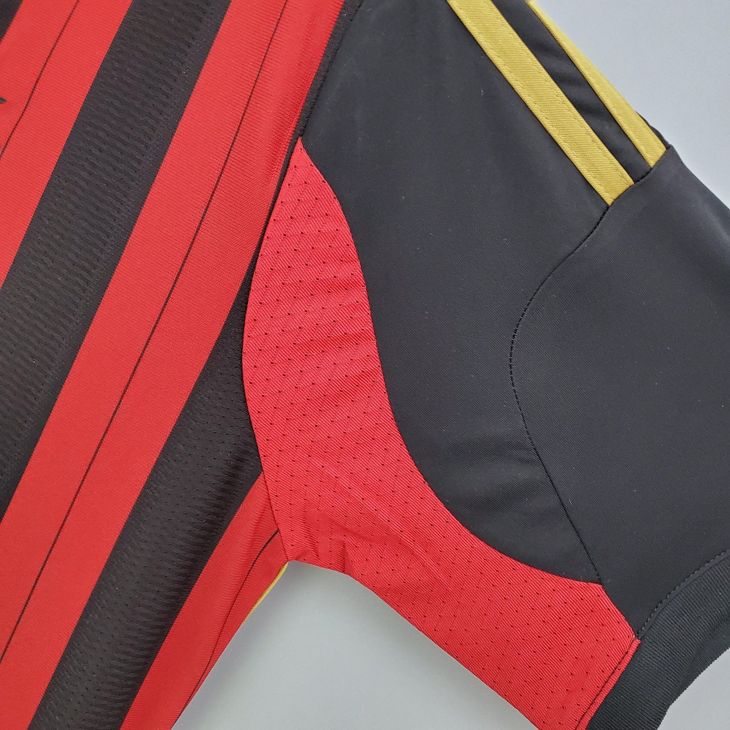 Camisa Retrô AC Milan 2013/14 I