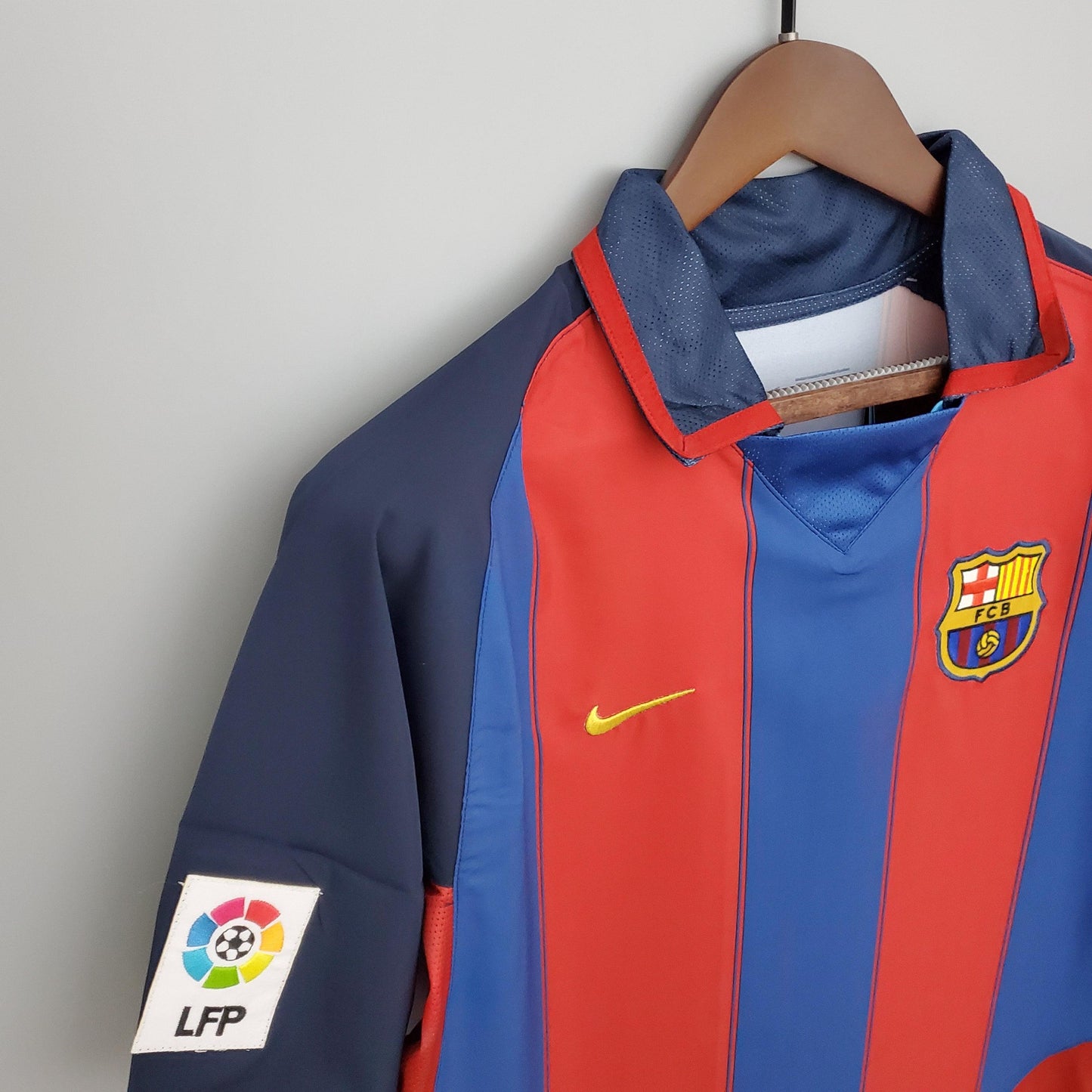 Camisa Retrô FC Barcelona 2003/04 I