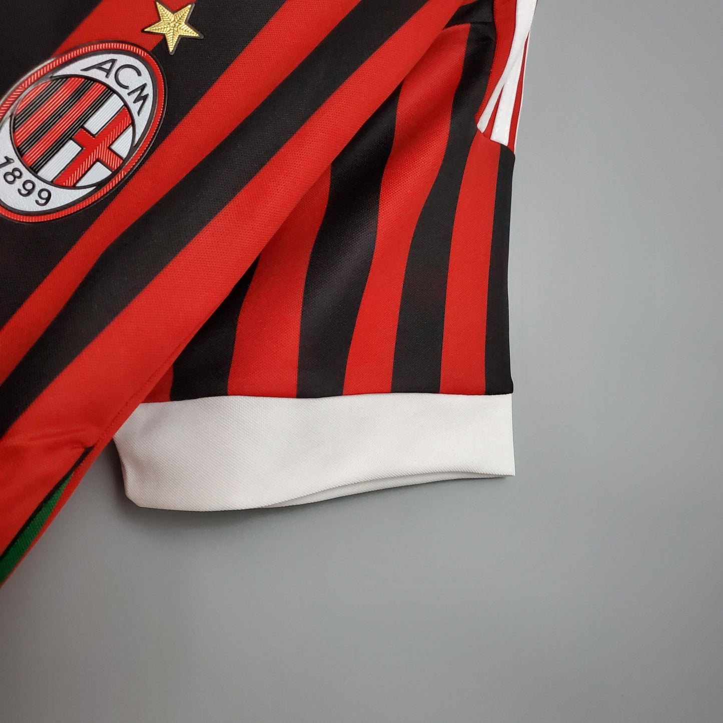 Camisa Retrô AC Milan 2011/12 I