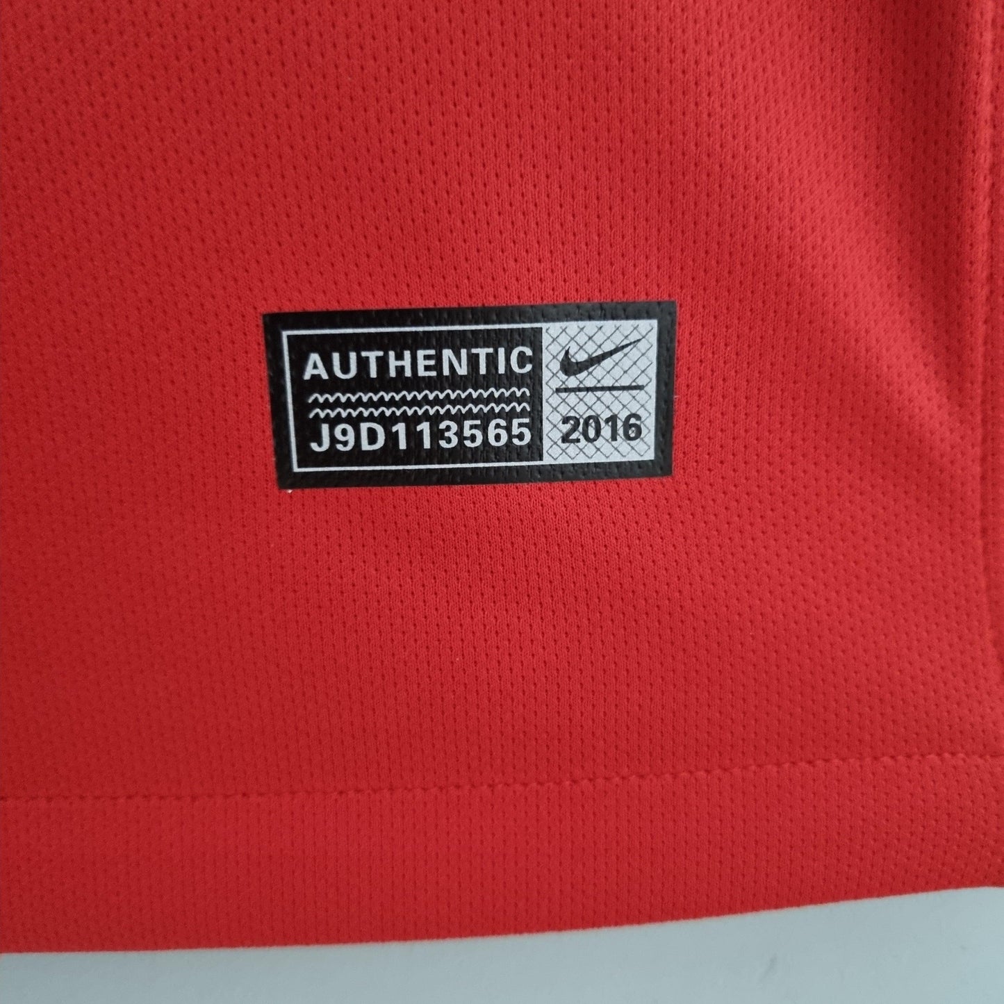 Camisa Retrô Seleção Chile 2016/17