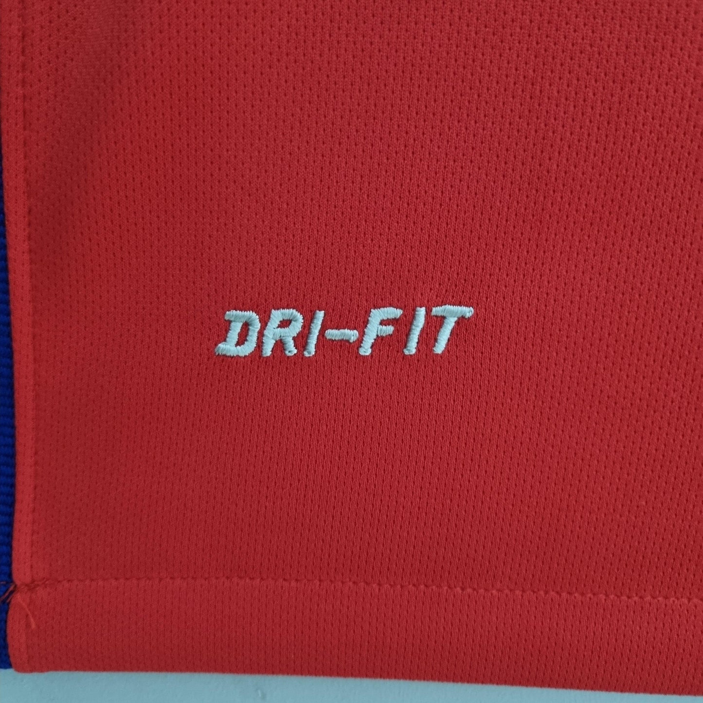 Camisa Retrô Seleção Chile 2016/17