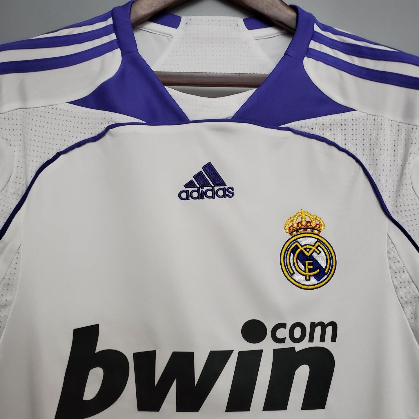 Camisa Retrô Real Madrid 2007/08 I