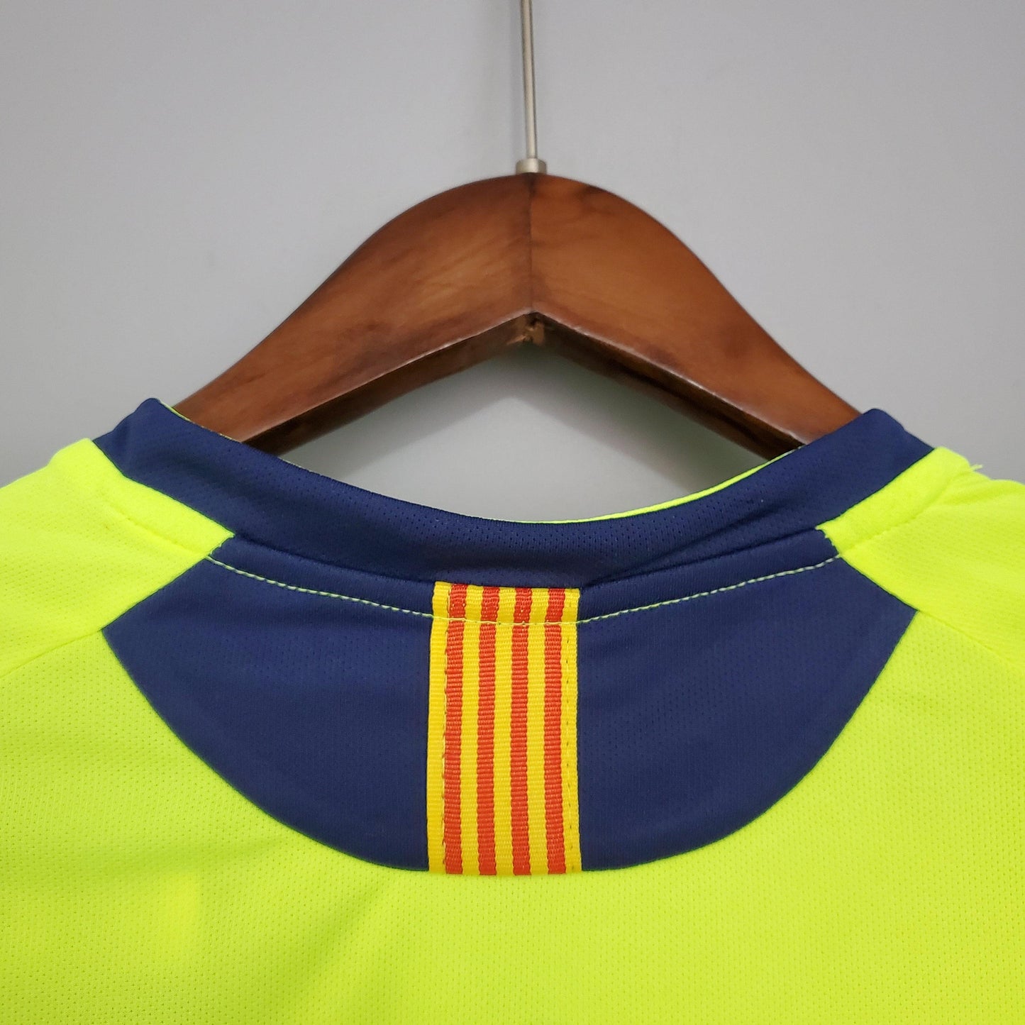 Camisa Retrô FC Barcelona 2005/06 II
