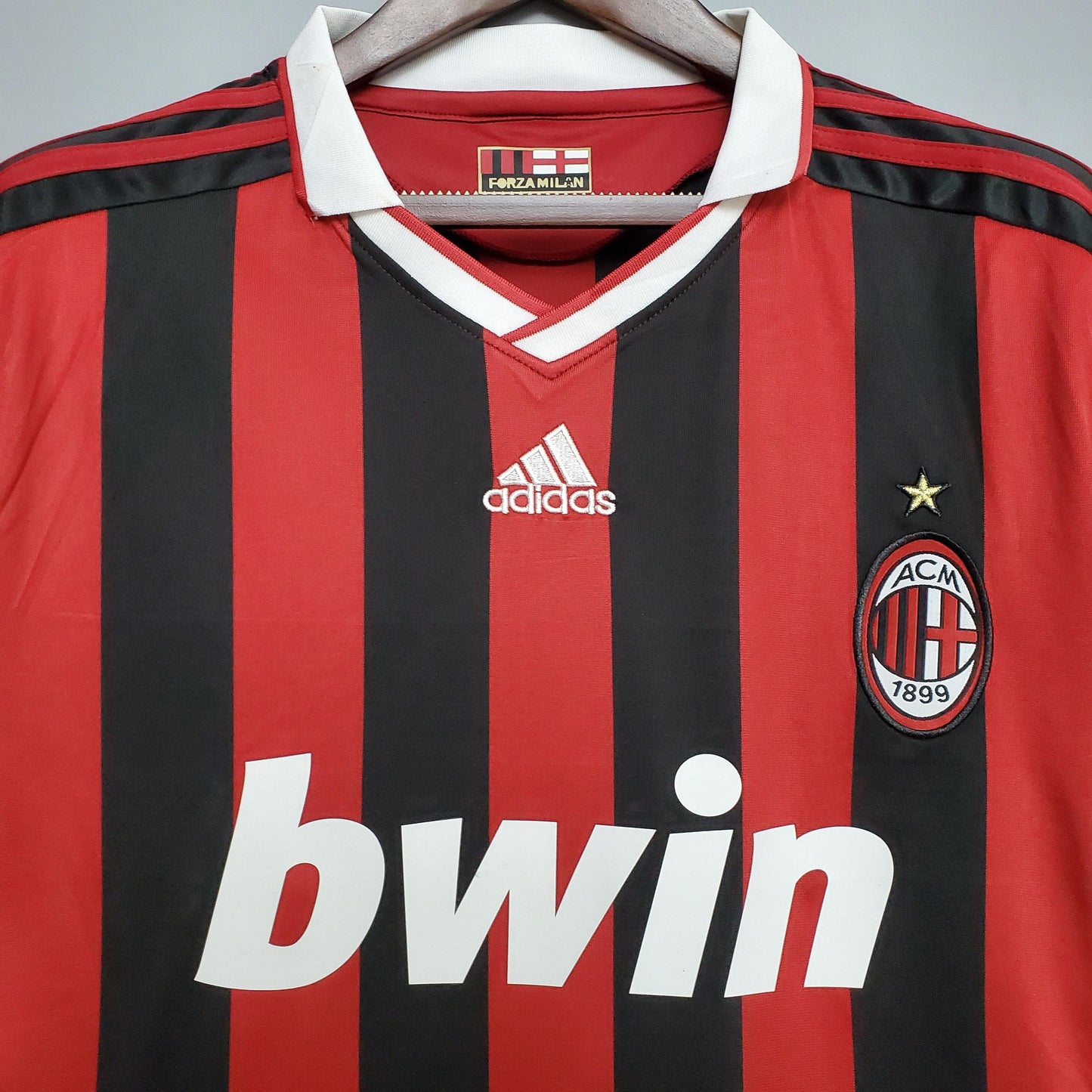Camisa Retrô AC Milan 2009/10 I