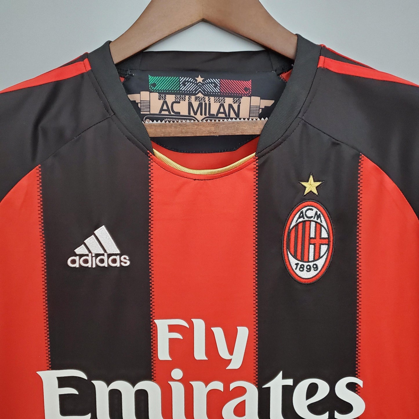 Camisa Retrô AC Milan 2010/11 I