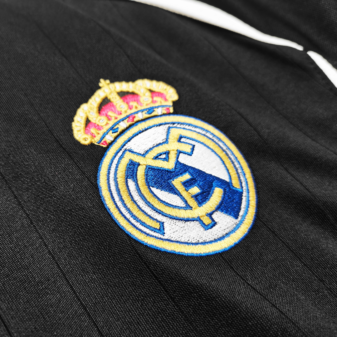 Camisa Retrô Real Madrid 2006/07 II