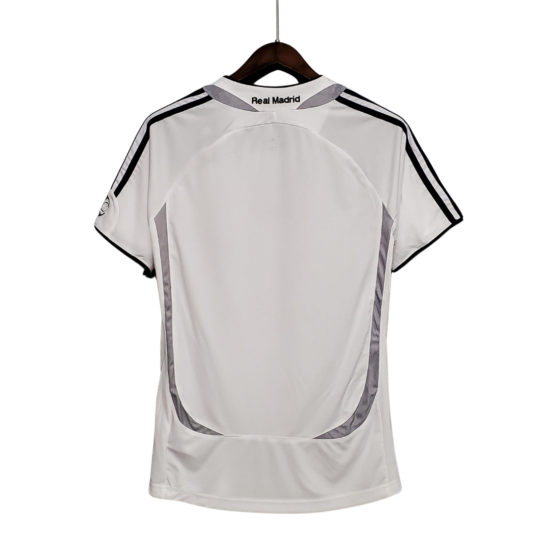 Camisa Retrô Real Madrid 2006/07 I