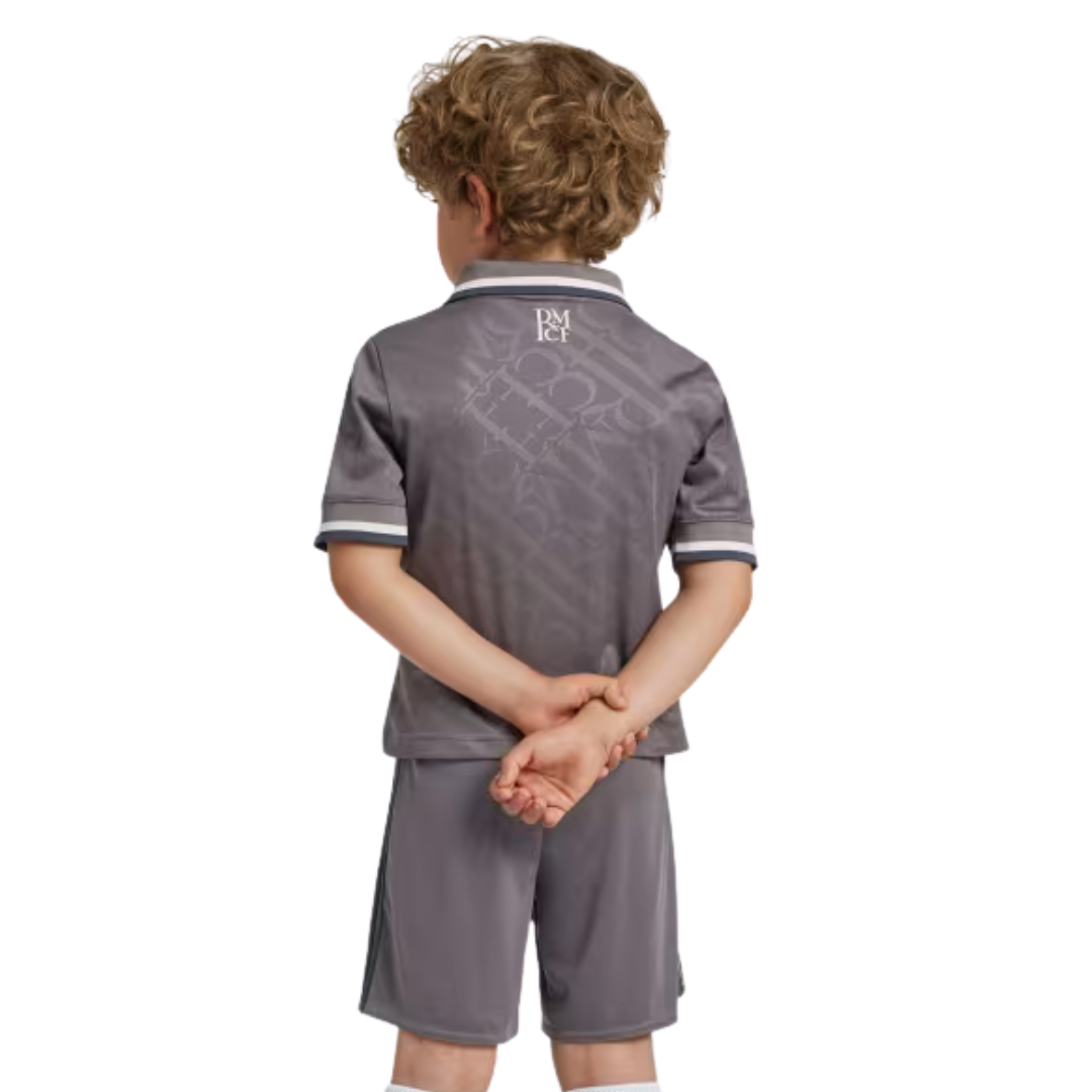 Conjunto Infantil Real Madrid 24/25 III