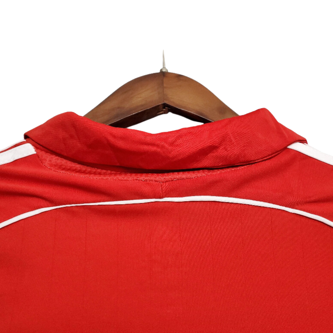Camisa Retrô Liverpool 2006/07 I