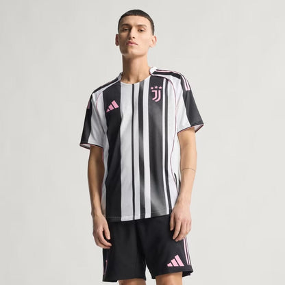 Camisa Juventus I 25/26 Jogador Masculina
