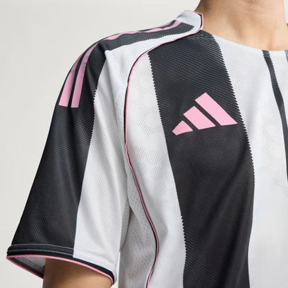 Camisa Juventus I 25/26 Jogador Masculina