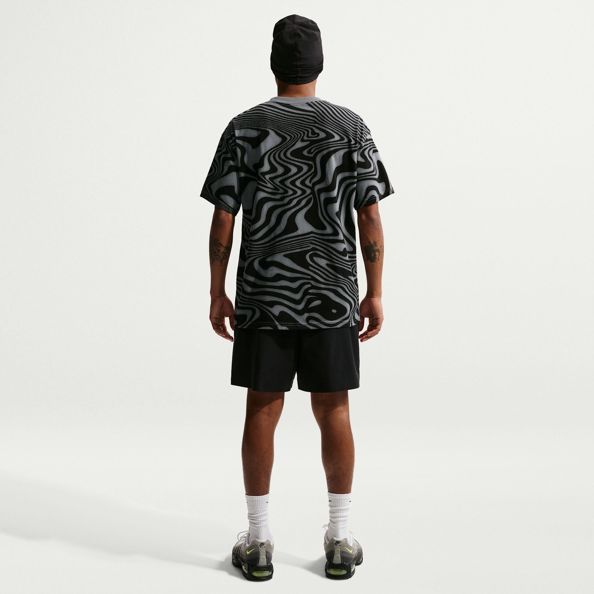 nike_IQ2272-002_E_1 - Ride Up Sports